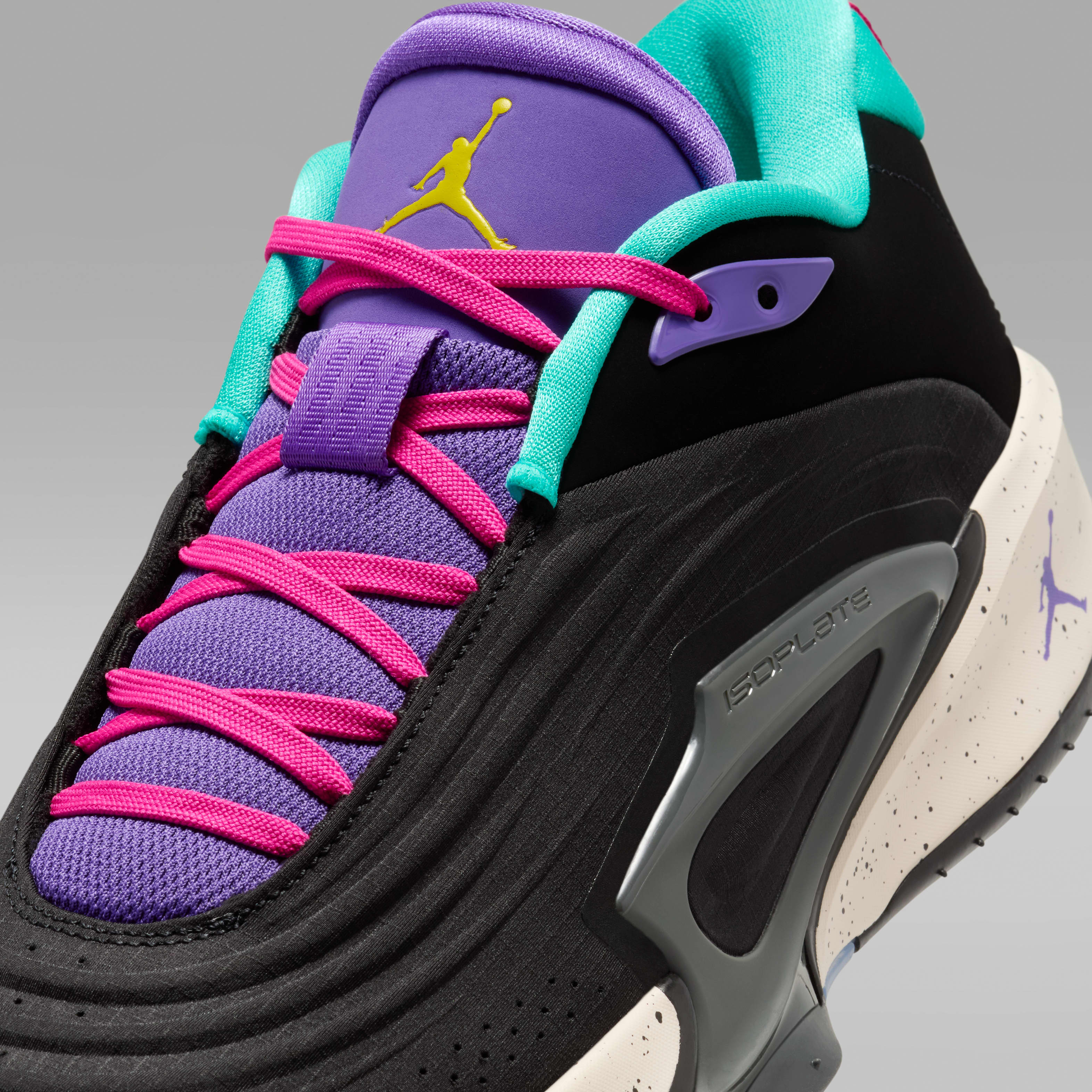 Jordan Luka 3 Photo Finish HQ5054-107 | SneakerFiles